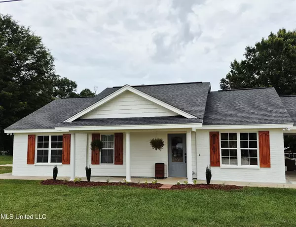 3803 Highway 28, Mize, MS 39116