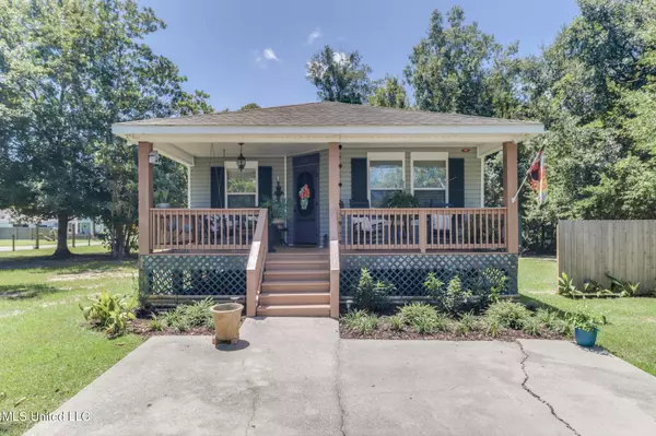 Waveland, MS 39576,816 Gladstone Street