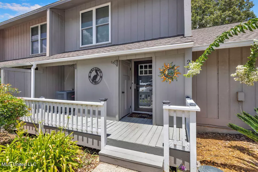 280 Highpoint Drive, Diamondhead, MS 39525