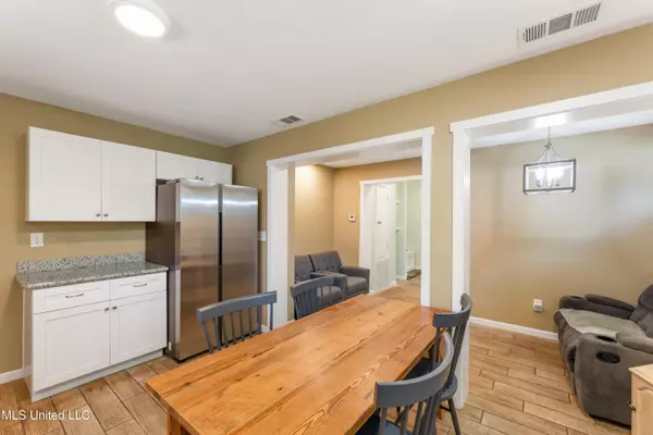 Biloxi, MS 39531,1673 Sunset Boulevard