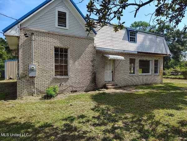 Pascagoula, MS 39581,4815 Lanier Avenue