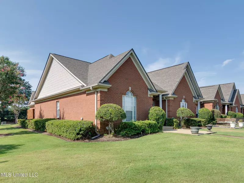 952 Martin Circle, Hernando, MS 38632