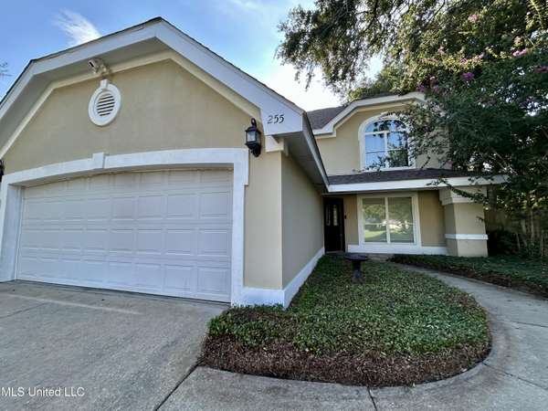 255 Venetian Gardens, Gulfport, MS 39507