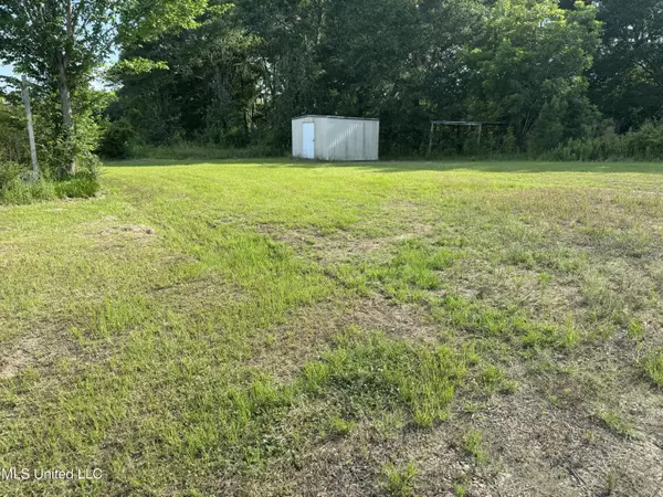 Utica, MS 39175,3195 Lebabon Pine Grove Road