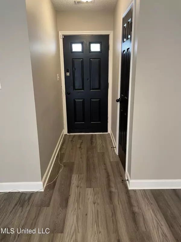 Senatobia, MS 38668,122 Apple Drive