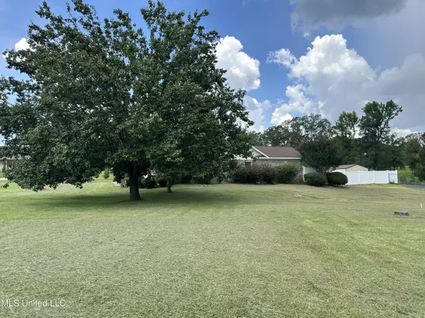 Florence, MS 39073,266 Country Hills Drive