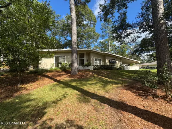 Jackson, MS 39211,4624 Katherine Boulevard