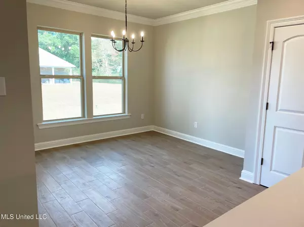 Long Beach, MS 39560,3 Cameron Cove