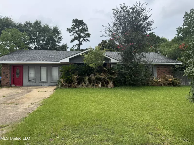 87 Royal Pine Drive, Gulfport, MS 39503