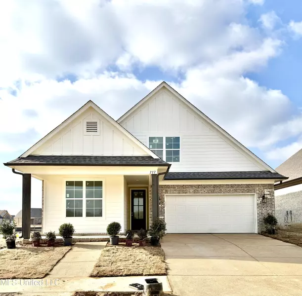 848 W Quitman Court, Nesbit, MS 38651