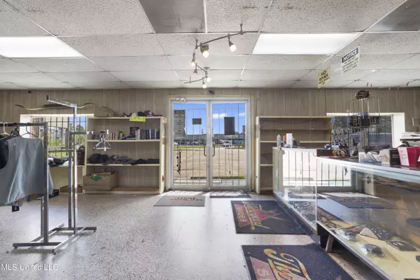 Pascagoula, MS 39581,3717 Hospital Road