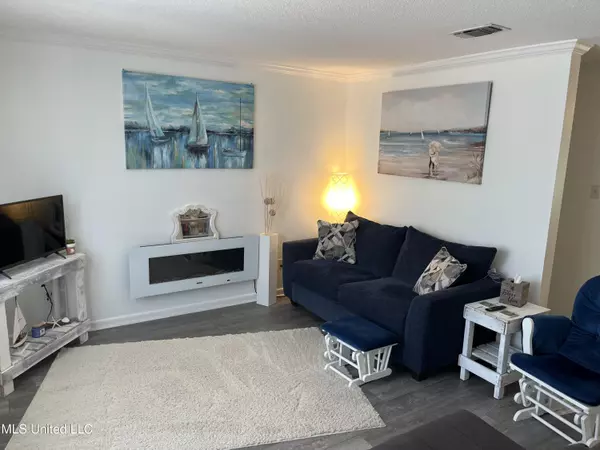 Gulfport, MS 39507,413 Kahler Street #24