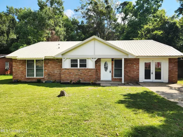 Biloxi, MS 39532,15316 Anderson Drive