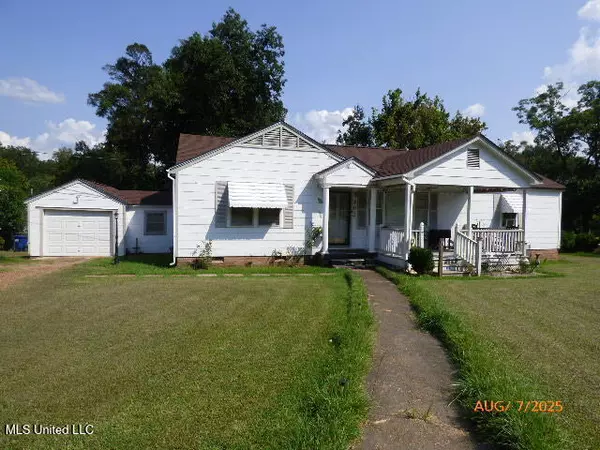 802 Morgan Avenue, Natchez, MS 39120