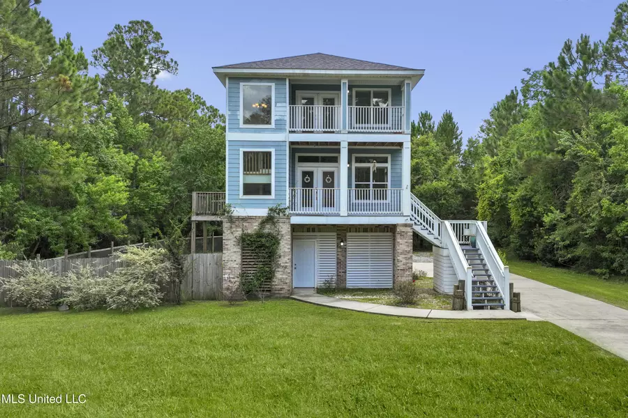 15405 Needle Street, Biloxi, MS 39532