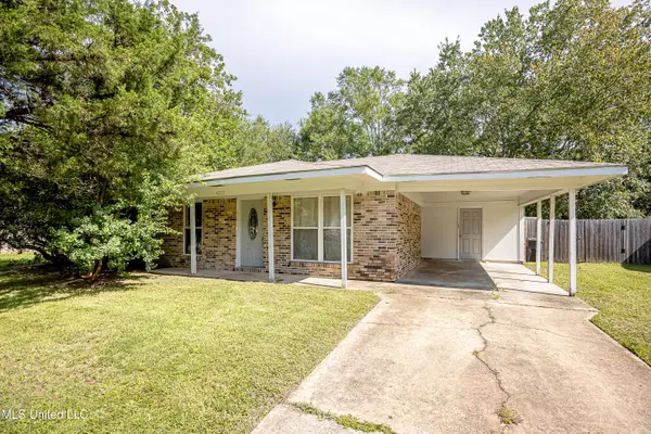 Ocean Springs, MS 39564,4213 Yosemite Drive