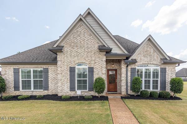 4903 W Margarette Circle, Olive Branch, MS 38654