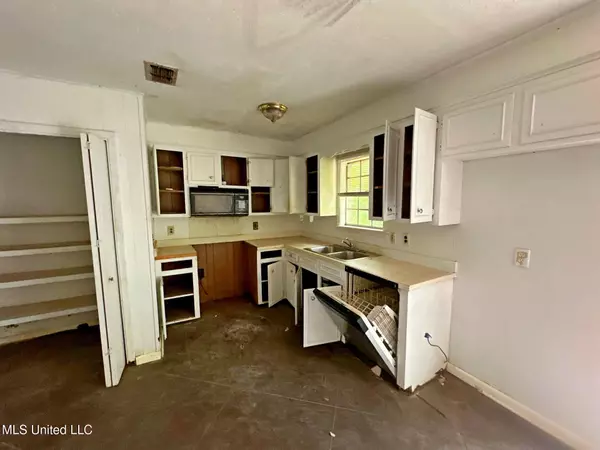 Jackson, MS 39212,611 Chelsea Drive