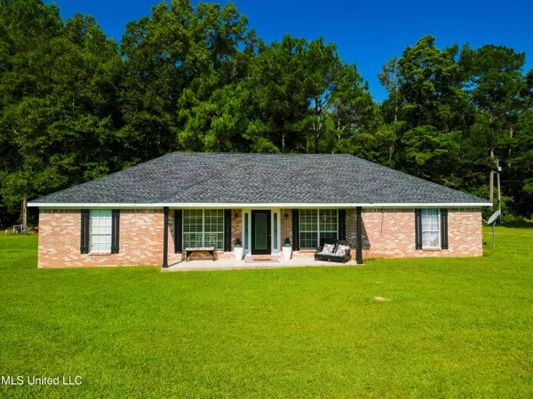 2745 Merritt Road, Leakesville, MS 39451