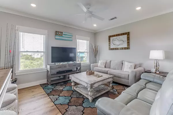 Bay Saint Louis, MS 39520,4033 Mindanao