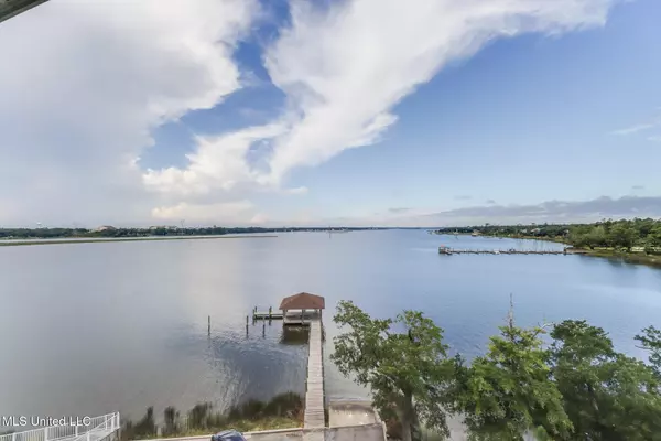 Biloxi, MS 39532,630 Bay Cove Drive #409