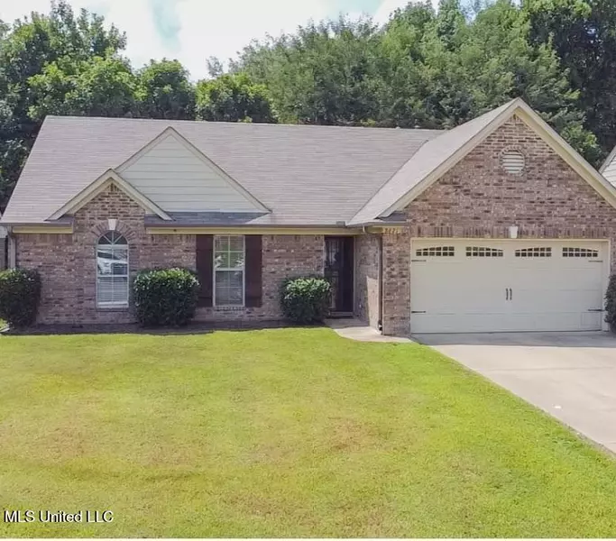 8621 Bonfire Drive, Southaven, MS 38671