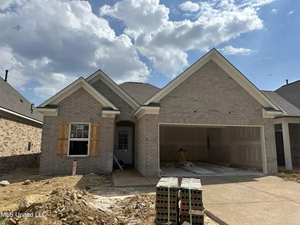 Southaven, MS 38671,335 Flower Garden Drive