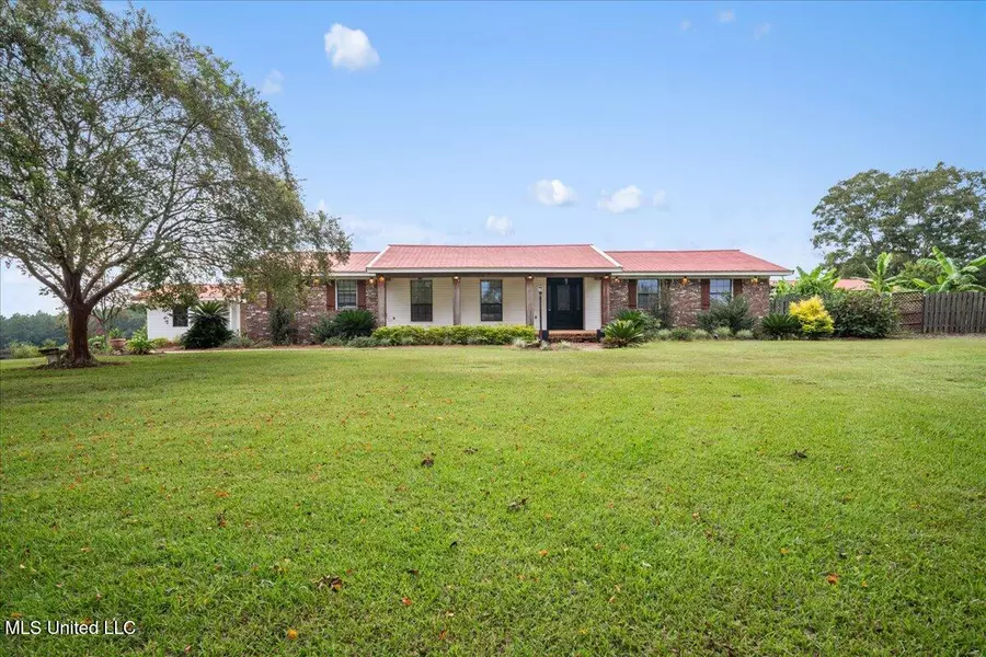 22469 Ms-42, Richton, MS 39476