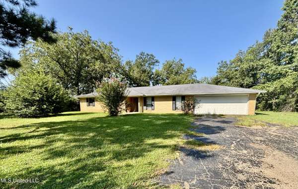 463 Daughdrill Road, Silver Creek, MS 39663