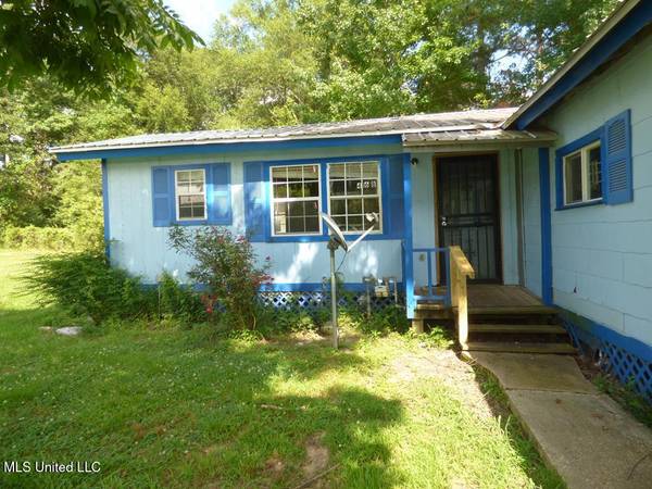 416 Seventh Street #B, Brookhaven, MS 39601