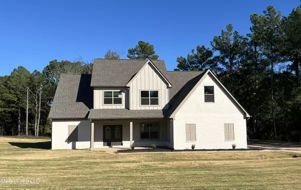 Byhalia, MS 38611,2964 Highwoods Drive