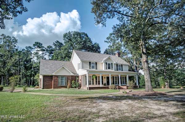 402 Springwood Circle, Terry, MS 39170