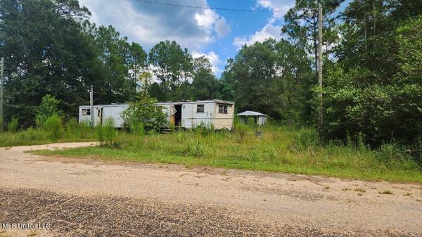 26094 Rainbow Drive, Perkinston, MS 39573