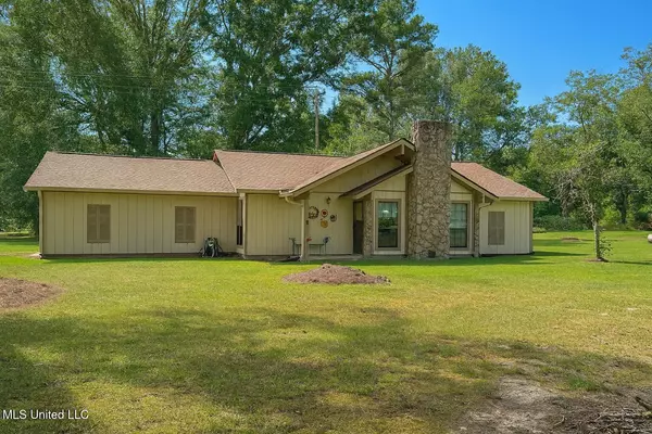 Lena, MS 39094,8518 Highway 483