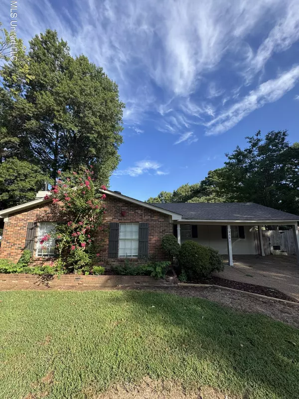 Southaven, MS 38671,8561 Woodbine Drive