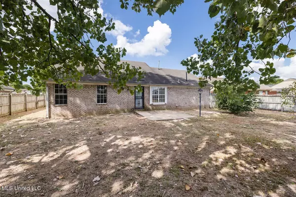 Horn Lake, MS 38637,7424 Crystal Drive