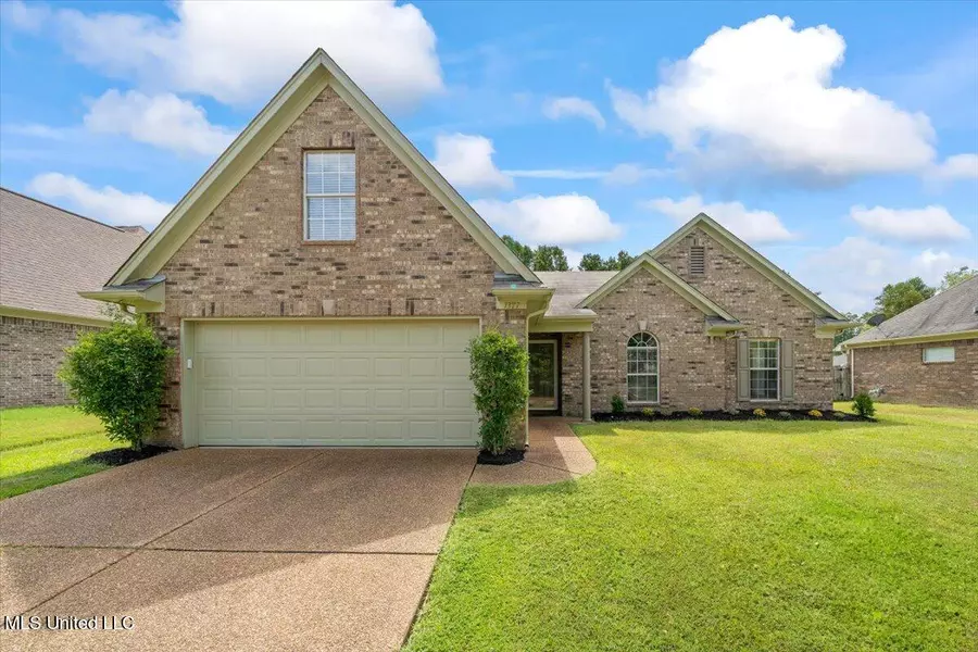 1377 Trafalgar Drive, Southaven, MS 38671