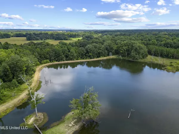 Benton, MS 39039,774 Davis Road