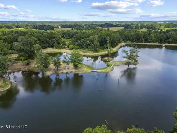 Benton, MS 39039,774 Davis Road