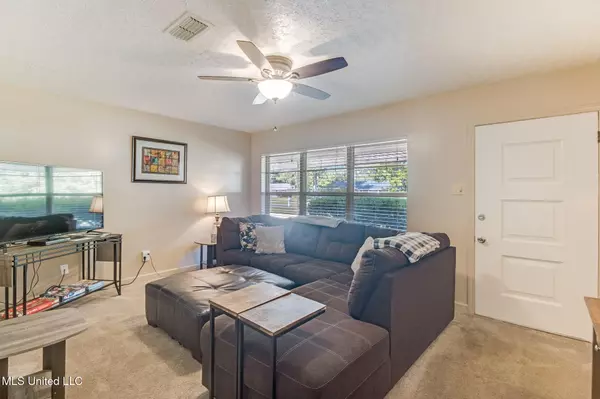 Long Beach, MS 39560,225 Lynwood Circle