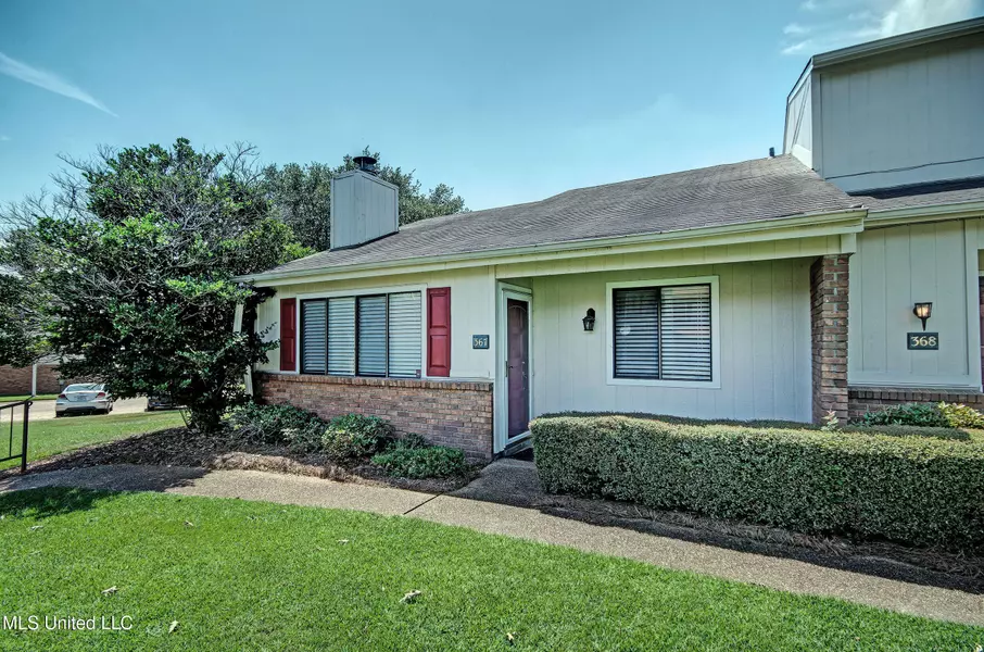 367 Lakebend Drive, Brandon, MS 39042