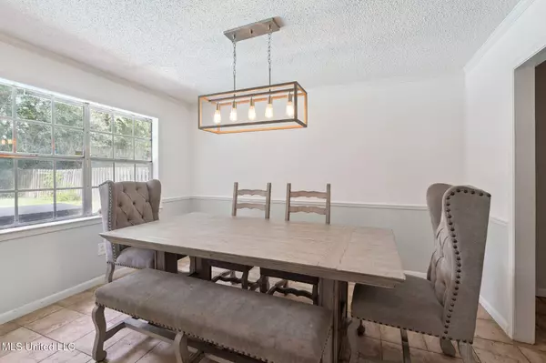 Gautier, MS 39553,1404 Grandview Street