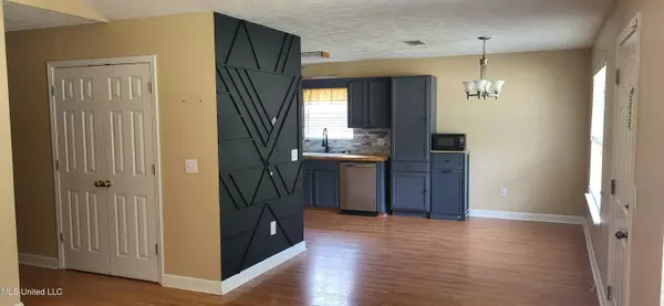 Richland, MS 39218,1825 Cape Cove