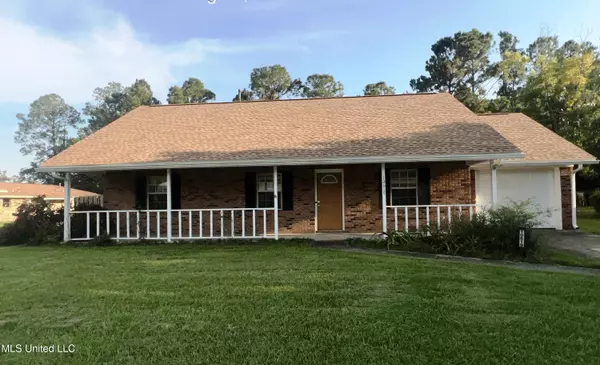 10619 Plummer Circle, Gulfport, MS 39503