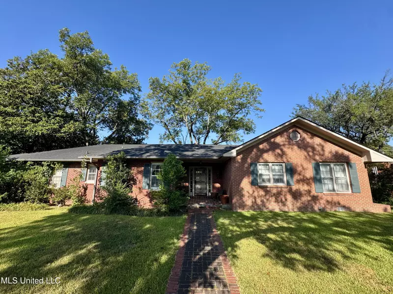 1443 Shady Lane, Clarksdale, MS 38614