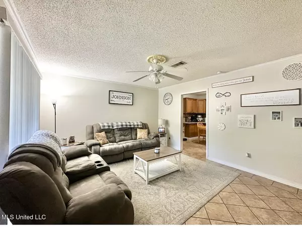 D'iberville, MS 39540,114 Evergreen Drive