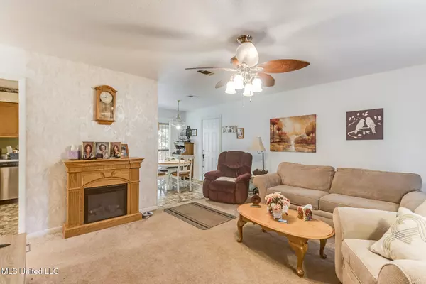 Gautier, MS 39553,2306 Calle De Desoto Street