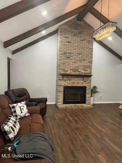 Biloxi, MS 39532,957 Rustwood Drive