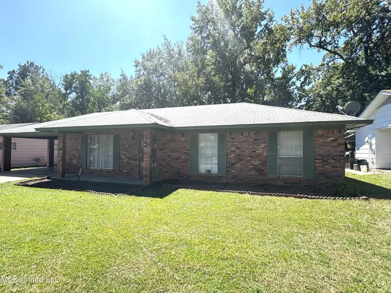 5151 Ginger Drive, Jackson, MS 39209