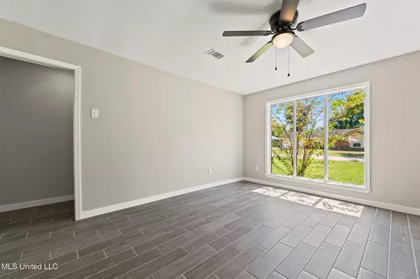 Biloxi, MS 39532,16224 Trenton Drive